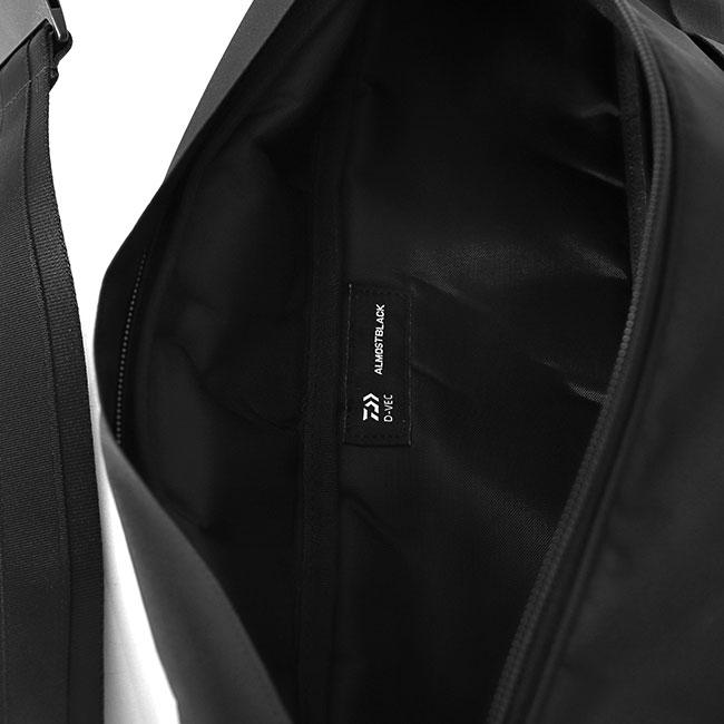 新品 D-VEC × ALMOSTBLACK GORE-TEX ボディーバッグ D-vec × ALMOSTBLACK ディーベック オールモストブラック ゴアテックス