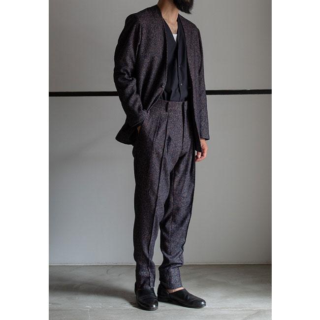 RAINMAKER グレー プリーツ付き スラックス RAINMAKER グレー プリーツ付き スラックス