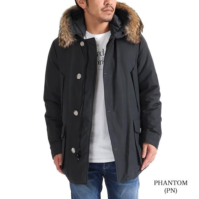 Woolrich ウールリッチ ファー付き クロス アークティック