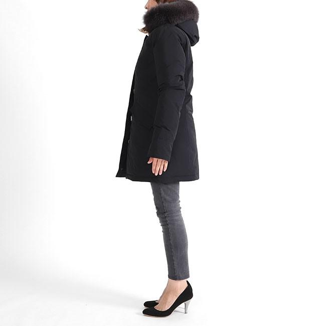 WOOLRICH Woolrich ウールリッチ ファー付き ラグジュアリー WOOLRICH Woolrich ウールリッチ ファー付き ラグジュアリー