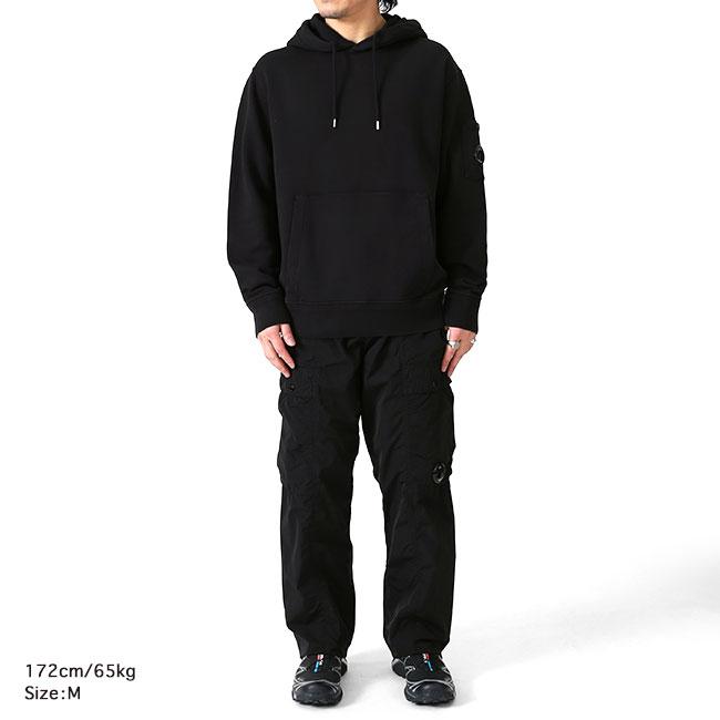 C.P. Company レンズ付き ガーメントダイ スウェット C.P. Company シーピーカンパニー ガーメントダイ プルオーバー