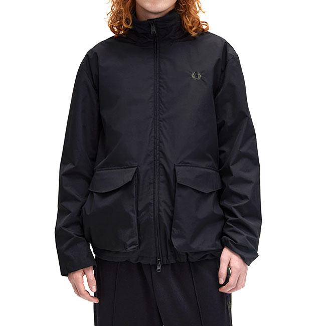 Fred Perry フレッドペリー パッチポケット ナイロン スポーツ Fred Perry フレッドペリー パッチポケット ナイロン スポーツ