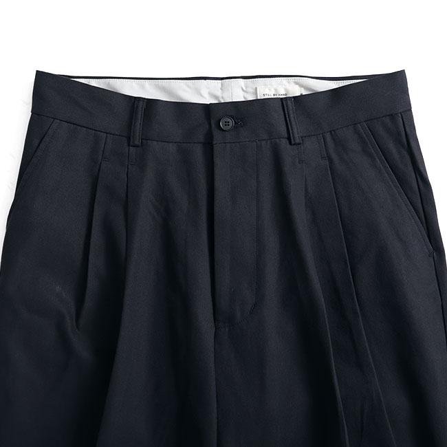 Still By Hand スティルバイハンド 2タック センタープレスパンツ