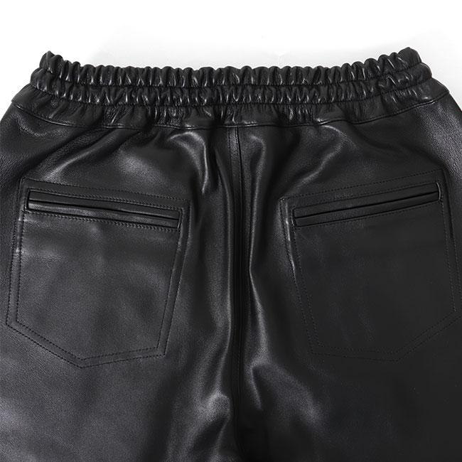 EMMETI × 干場義雅 エンメティ H SHORTS アッカ ナッパレザー EMMETI × 干場義雅 エンメティ H SHORTS アッカ ナッパレザー