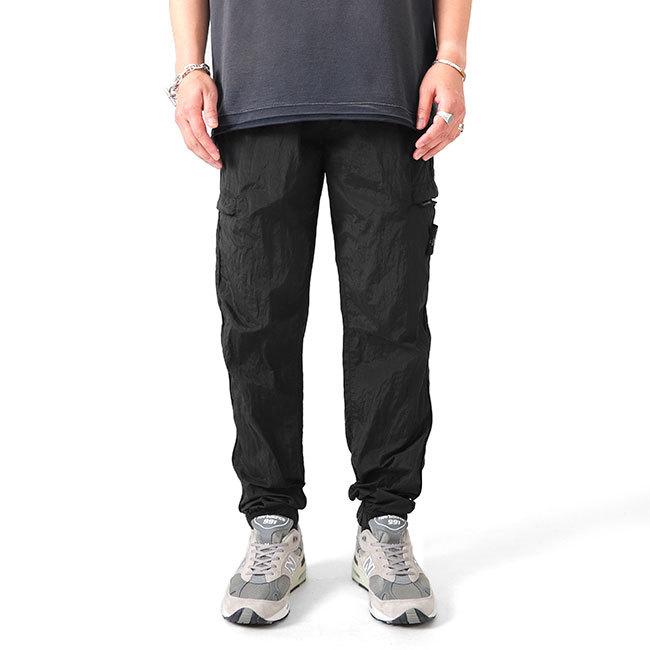 美品 ストーンアイランド カーゴパンツ ストレッチ ナイロンメタル ブラック STONE ISLAND - 【ラスト1点】BRUSHED TEXTURED RECYCLED COTTON