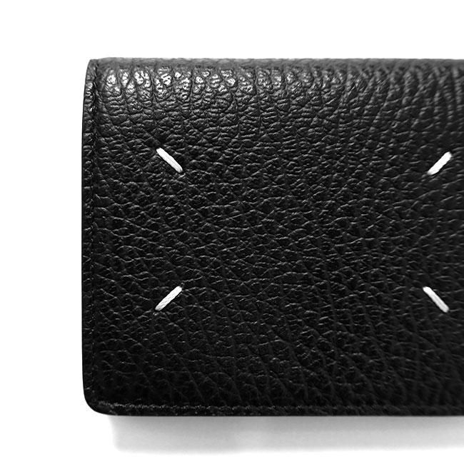 メリー ⭐️アニエスベー　二つ折り財布　 エンボス加工　ブラック Maison Margiela メゾンマルジェラ エンボス グレイニーレザー 二