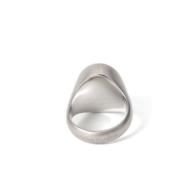 Maison Margiela メゾンマルジェラ オーバル リング SM1UQ0088 Maison Margiela メゾンマルジェラ オーバル リング SM1UQ0088