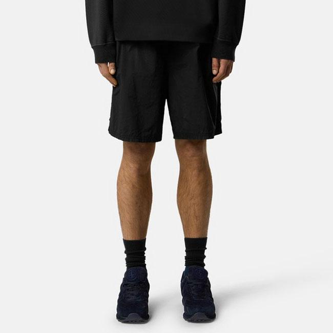 STONE ISLAND GHOST ストーンアイランド ゴースト ナイロンショーツ