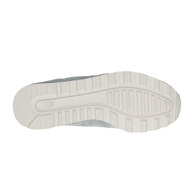 New Balance（ニューバランス） タッセル付き スエード スニーカー