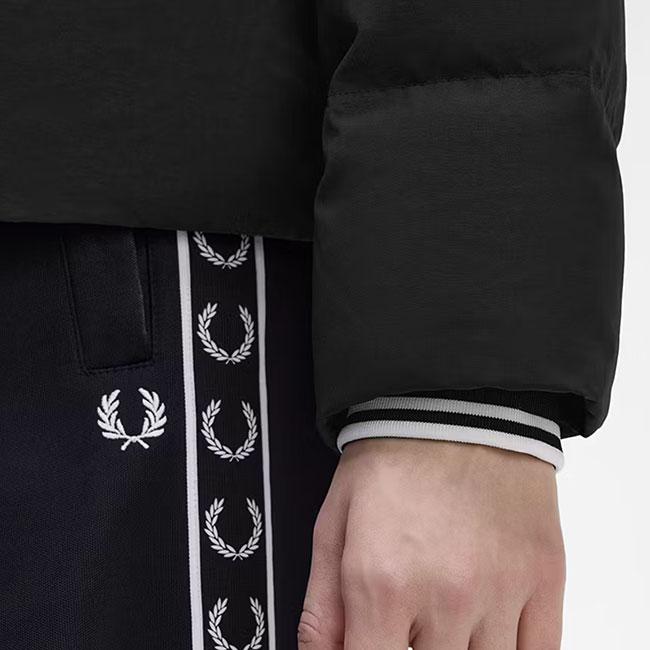 Fred Perry フレッドペリー スタンドカラー ダウンジャケット J1118 パ