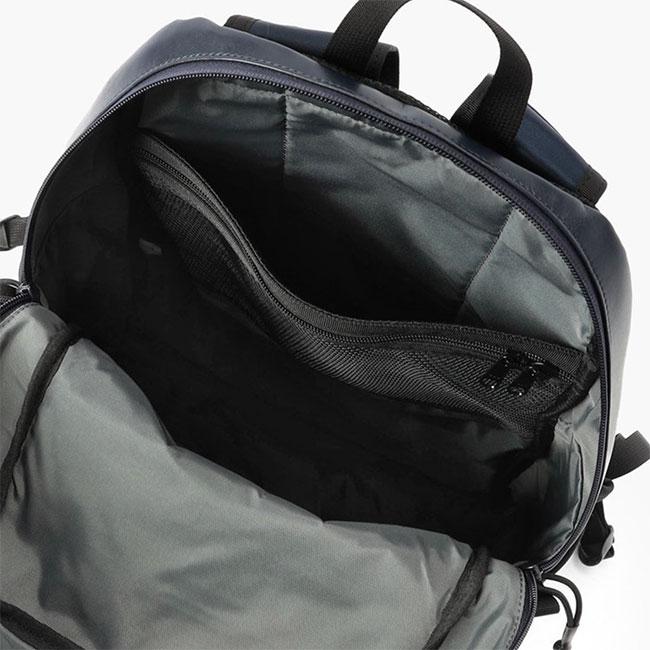 希少 ポーター ホワイトマウンテニアリング ブリーフケース リュック 黒 メンズ WHITE MOUNTAINEERING（ホワイトマウンテニアリング）の「White
