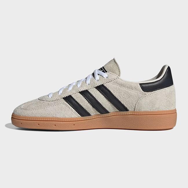 adidas アディダスオリジナルス HANDBALL SPEZIAL W