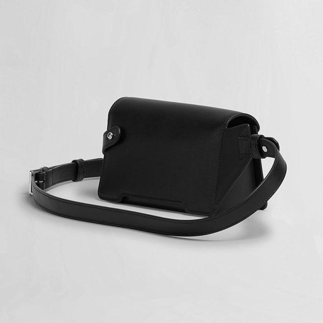 [TIME SALE] MARNI マルニ Trunkaroo トランカロー レザー クロスボディバッグ MUMQ0022U0 P6948 ショルダーポーチの画像