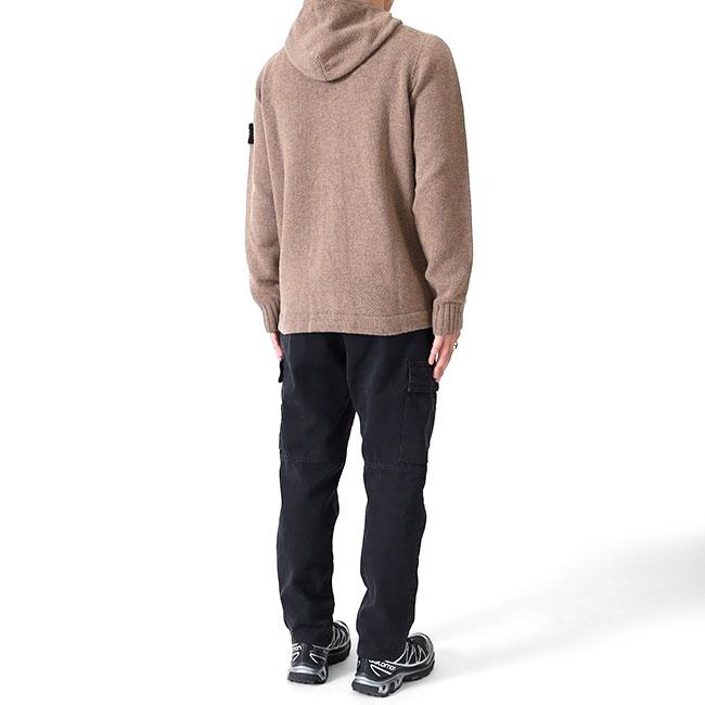 Stone Island ストーンアイランド MAGLIA ラムウール フード付き Stone Island ストーンアイランド MAGLIA ラムウール フード付き