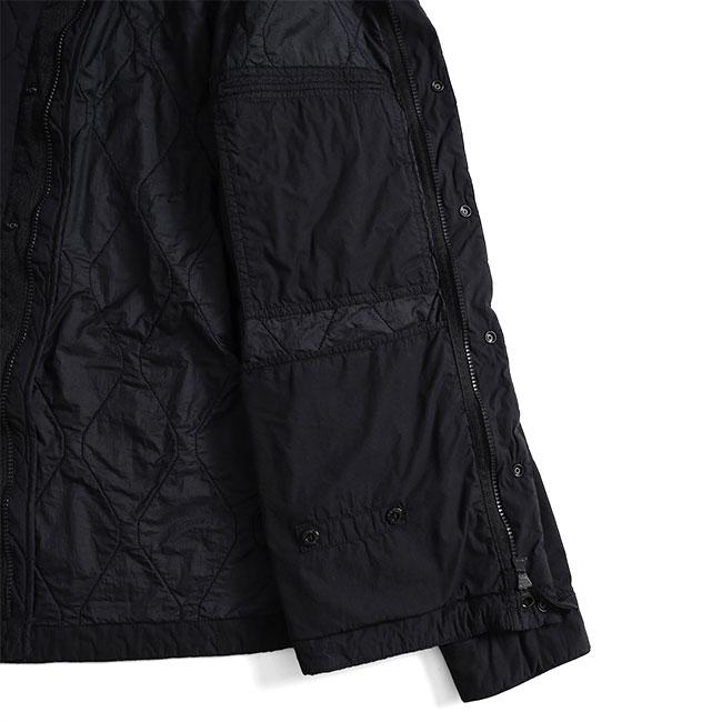 Stone Island ストーンアイランド ガーメントダイ キルティング Stone Island ストーンアイランド ガーメントダイ キルティング