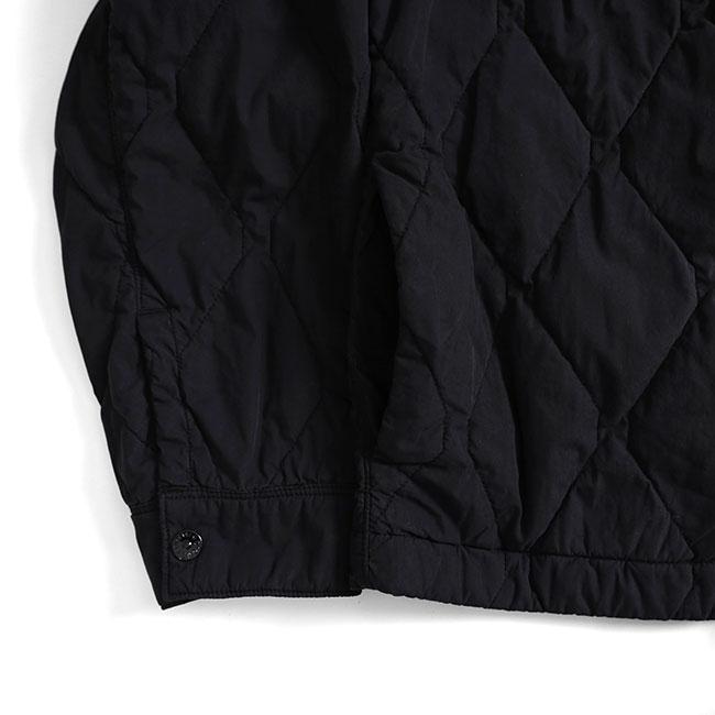 Stone Island ストーンアイランド ガーメントダイ キルティング Stone Island ストーンアイランド ガーメントダイ キルティング
