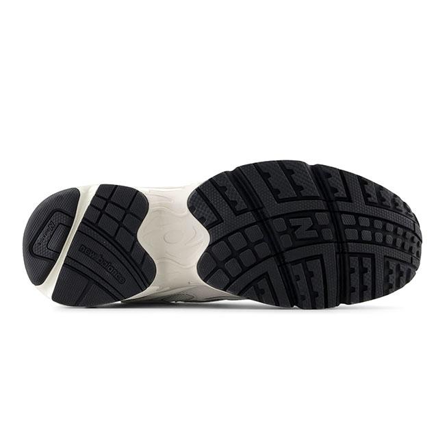 New Balance ニューバランス ML725UF スニーカー オフホワイト New Balance ニューバランス ML725UF スニーカー オフホワイト