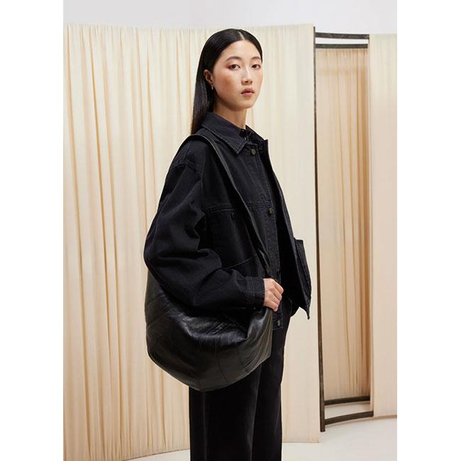 LEMAIRE ルメール LARGE CROISSANT BAG ナッパレザー ラージ LEMAIRE ルメール LARGE CROISSANT BAG ナッパレザー ラージ