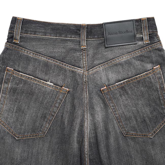 Acne Studios アクネストゥディオズ ペイント ルーズフィット ブラックトラファルガー ジーンズ 2023 U Black Trafalgar ジーパン デニム メンズ レディースの画像