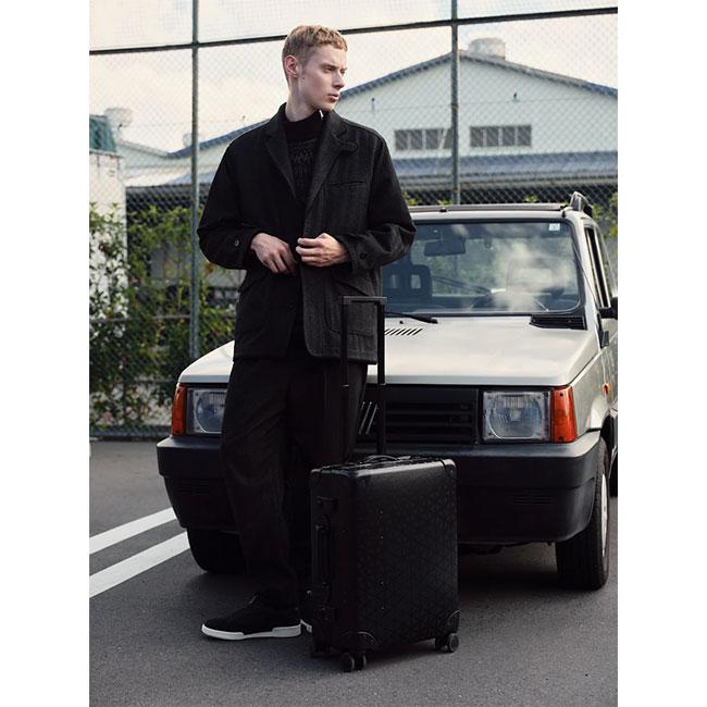 限定モデル GLOBE TROTTER WHITE STAR キャリーケース TIME SALE] White Mountaineering × GLOBE TROTTER ホワイト
