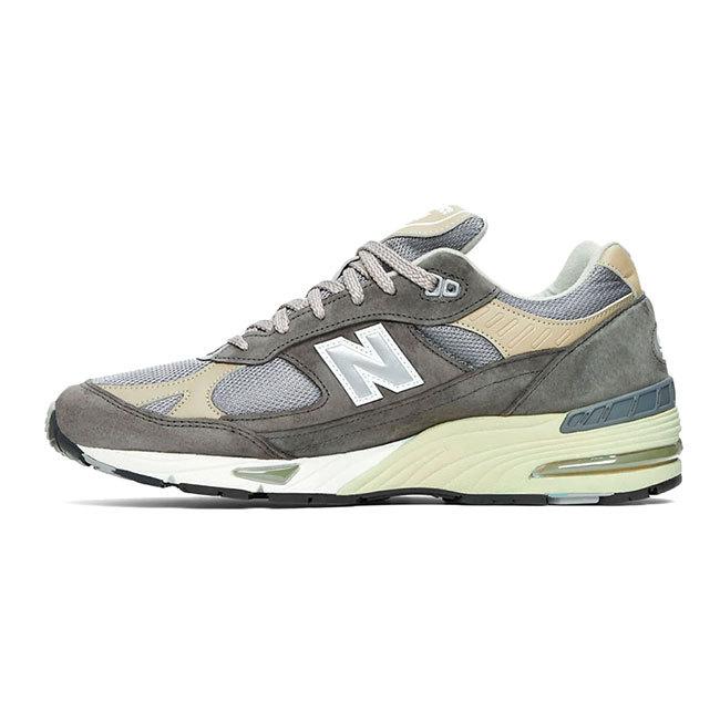 40周年記念モデル New Balance ニューバランス UK製 カタログパック
