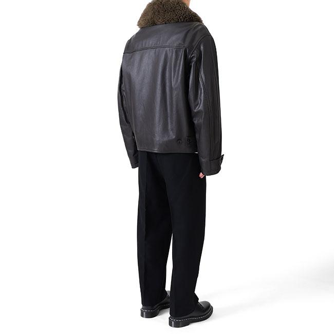 LEMAIRE ルメール シアリング レザー フライトジャケット OW1101 LEMAIRE ルメール シアリング レザー フライトジャケット OW1101