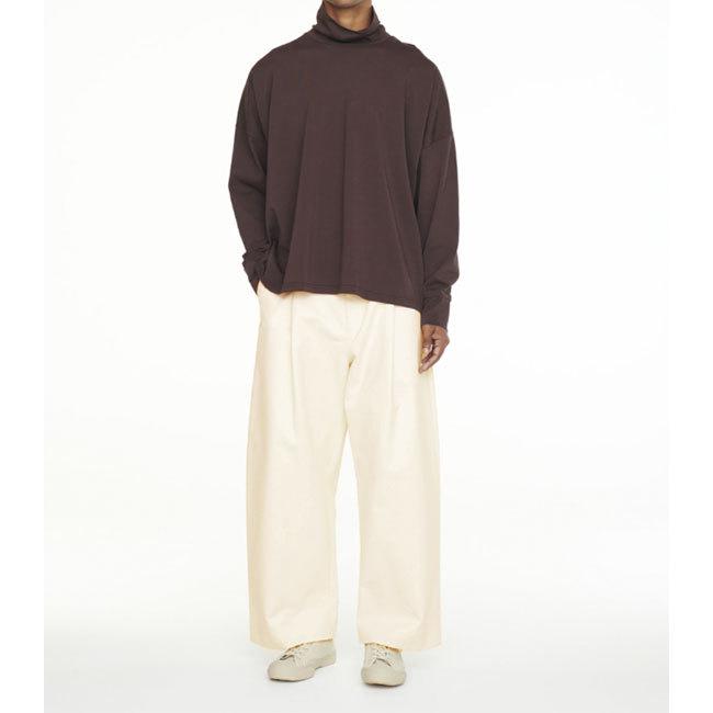 スタジオニコルソン　2タック　ワイドパンツ　ピーチコットンツイル　チノ スタジオニコルソン 2タック ワイドパンツ ピーチコットンツイル