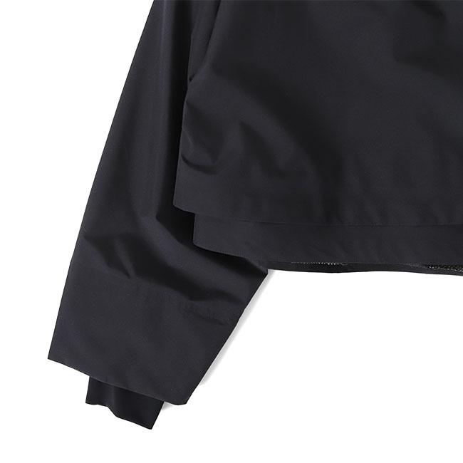 美品❗️HERNO Laminar GORE-TEX ショートコート　七部丈　黒 HERNO（ヘルノ） ダウンジャケット ラミナー HERNO LAMINAR ゴアテック