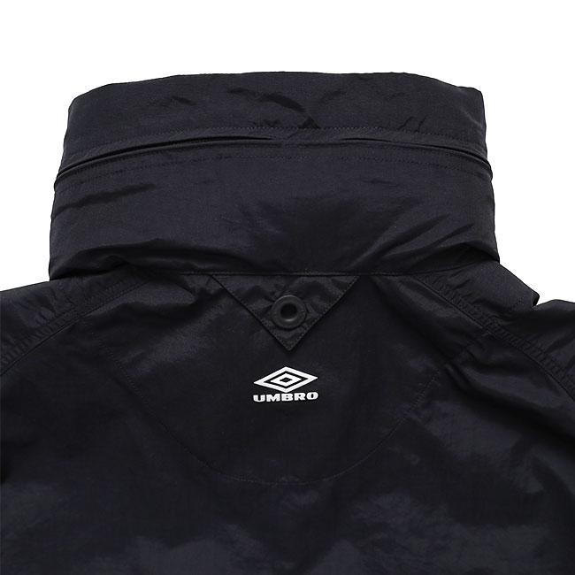 [SALE] White Mountaineering × UMBRO ホワイトマウンテニアリング アンブロ スタンドカラー ラグランミドル マルチポケットコート WM2573222 メンズの画像