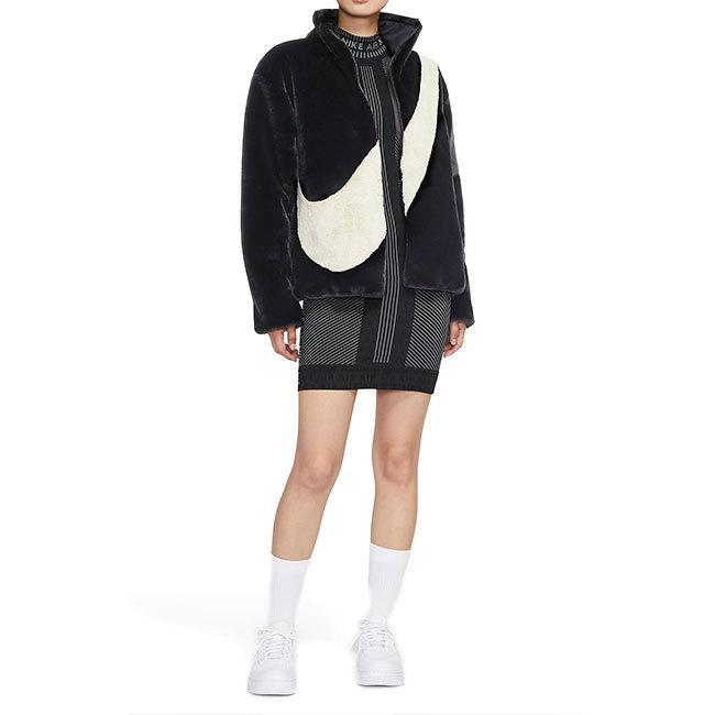 美品　NIKE エコファー ビッグスウッシュ ジャケット ブラック ユニセックス ナイキ（NIKE）（キッズ）ビッグ スウッシュ FAUX FUR ファー