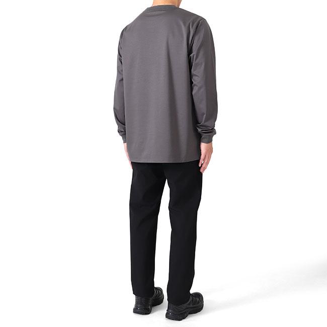 TATRAS タトラス OSMO オスモ 袖ロゴ ロンT 8273-M 長袖Tシャツ TATRAS タトラス OSMO オスモ 袖ロゴ ロンT 8273-M 長袖Tシャツ