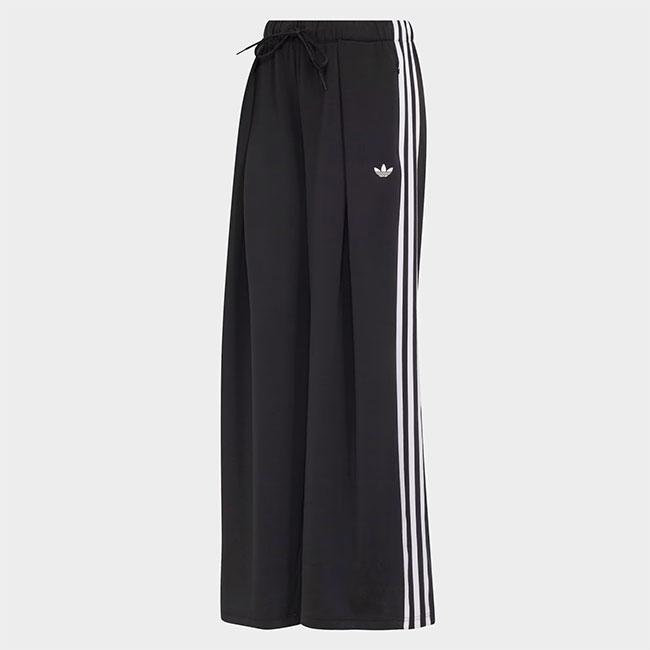 adidas Originals × JENNIE アディダス オリジナルス ジェニー PLEATED