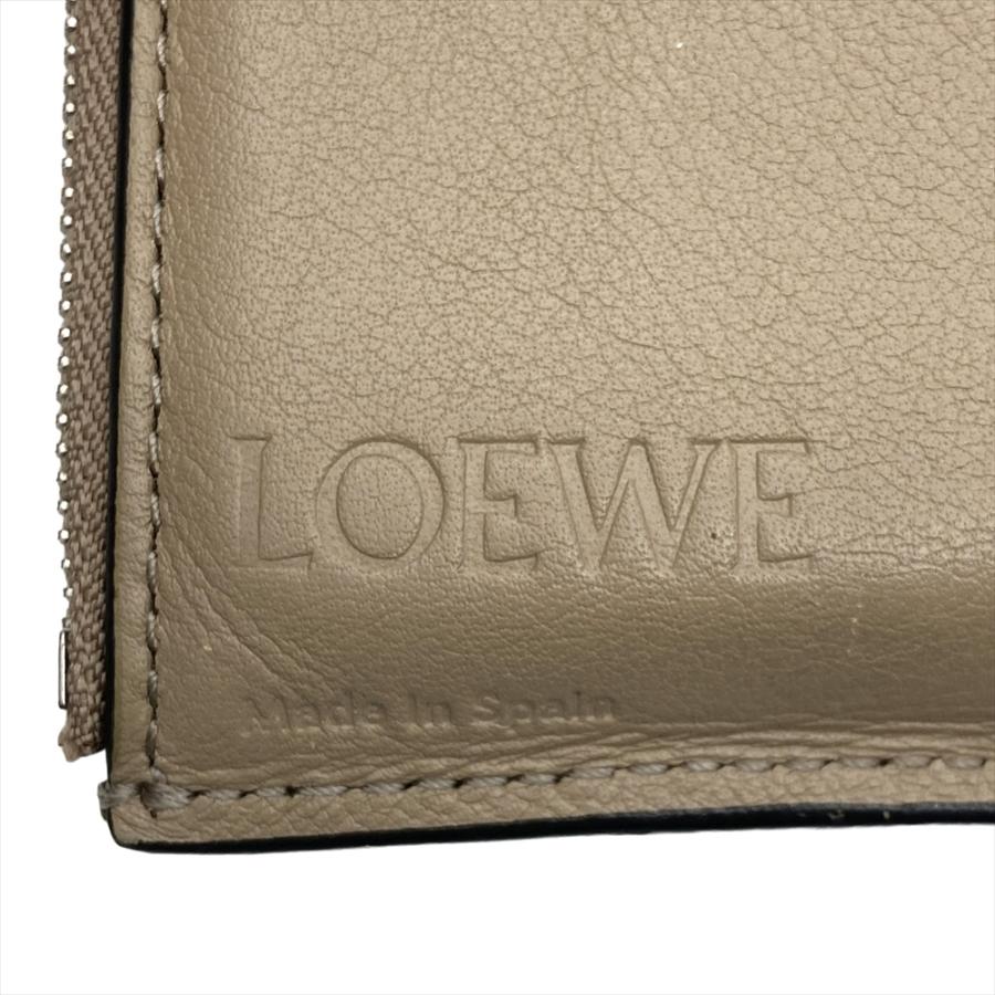 三つ折り財布 アナグラム ベージュ LOEWE（ロエベ） アナグラム バーティカル 三つ折り財布 ベージュ