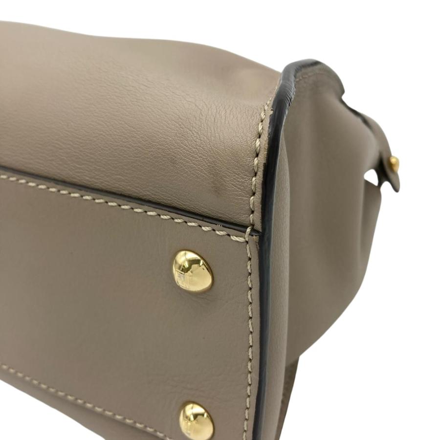 FENDI（フェンディ） ピーカブー ハンドバッグ レザー 8BN290