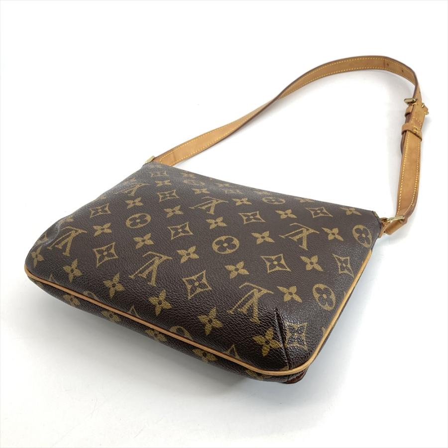 LOUIS VUITTON（ルイ・ヴィトン） ミュゼットタンゴ ショート