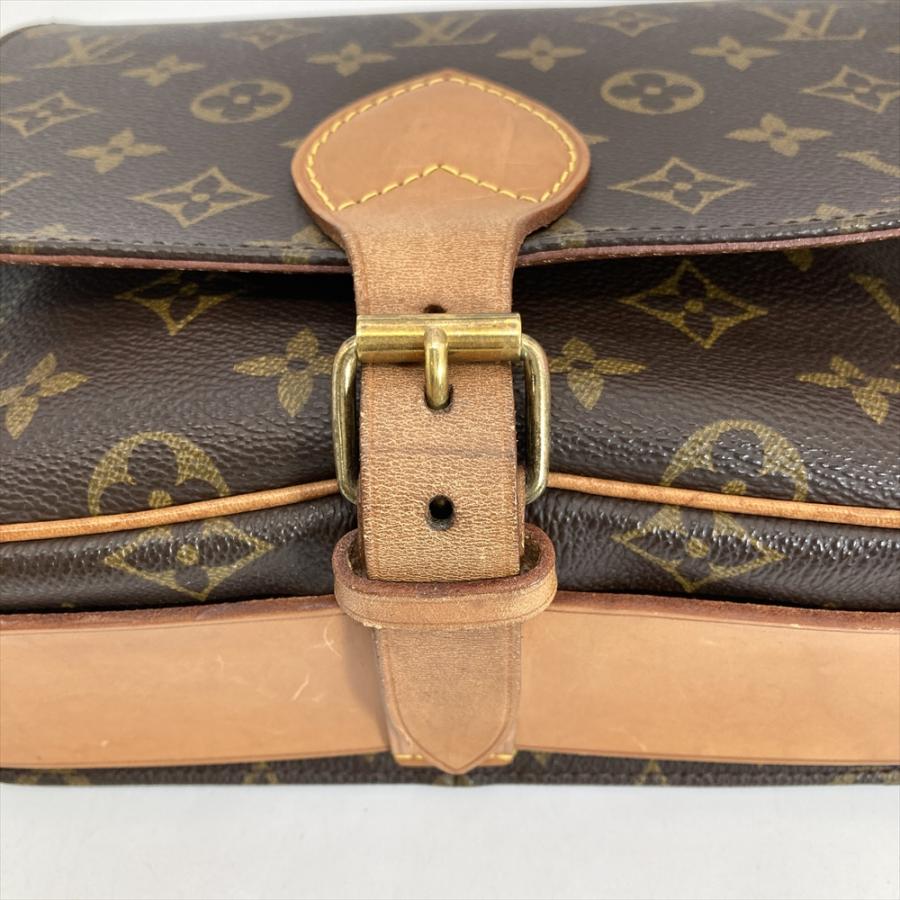 n*f様 ルイヴィトン　ショルダーバッグ　カルトシエールMM　モノグラム LOUIS VUITTON（ルイ・ヴィトン） カルトシエールMM ショルダーバッグ