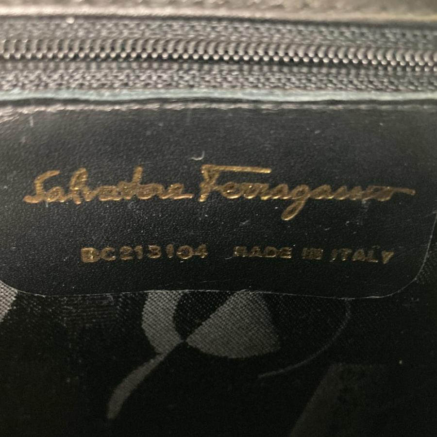 フェラガモ Ferragamo ヴァラ リボン 2Way ハンドバッグ BC213104