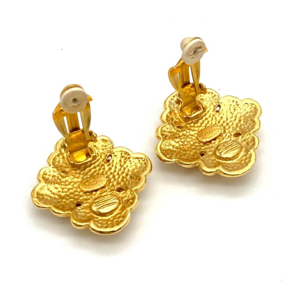 シャネル CHANEL ココシャネル クローバー ココマーク ゴールドピアス CHANEL シャネル ココマーク クローバー ピアス ゴールド