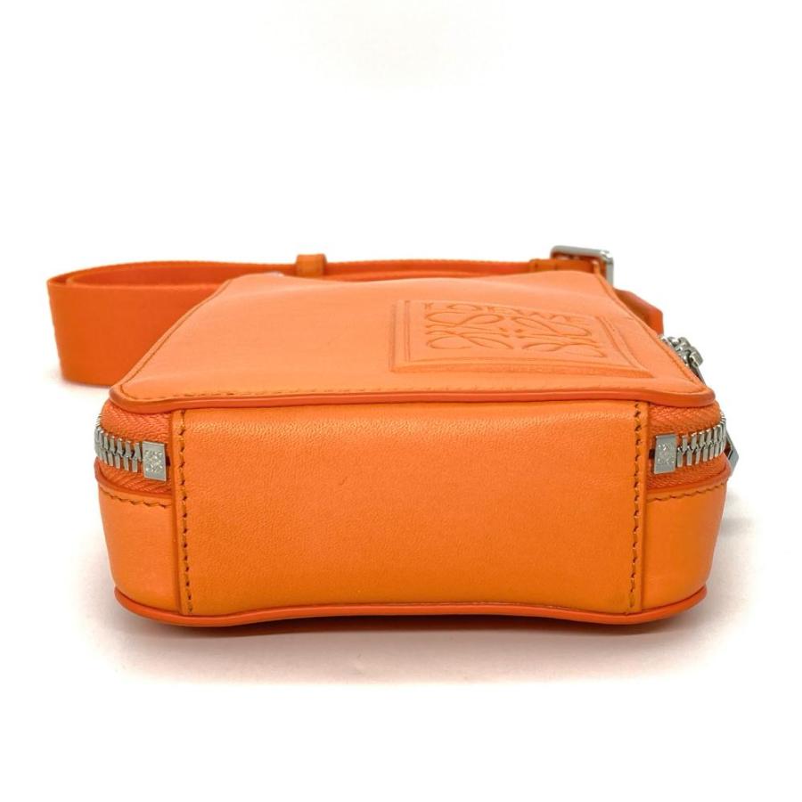 LOEWE（ロエベ） ヴァーティカル クロスボディ ポケット ショルダー