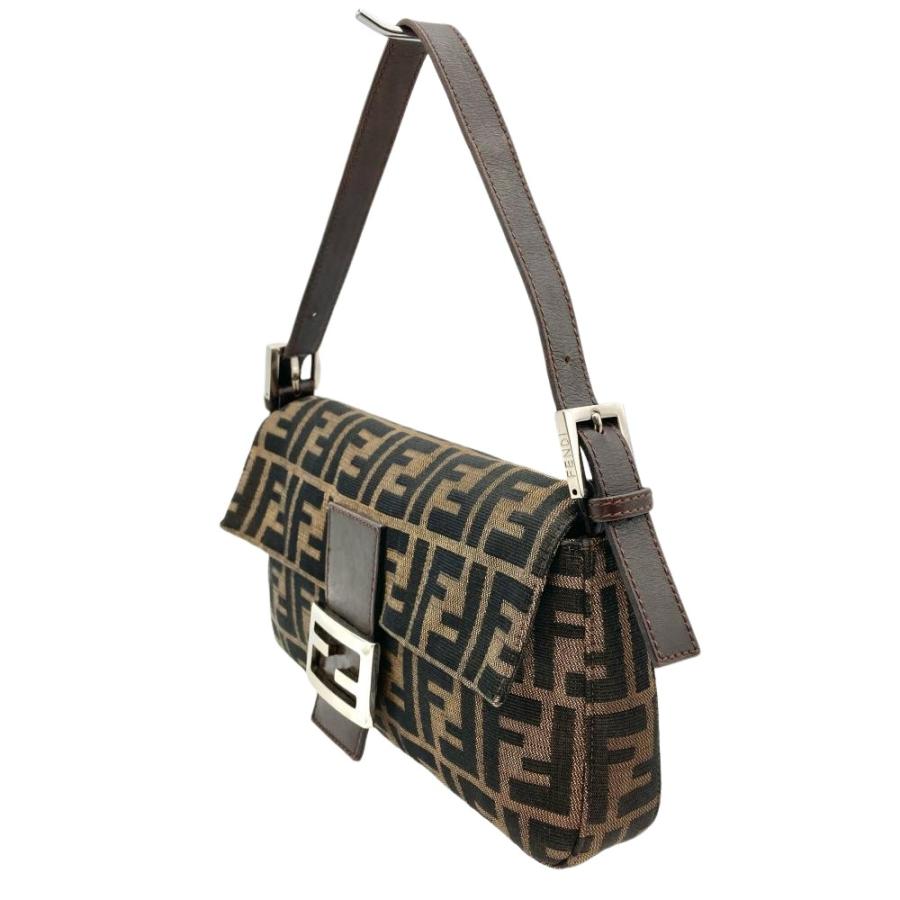FENDI（フェンディ） ズッカ マンマバケット ショルダーバッグ