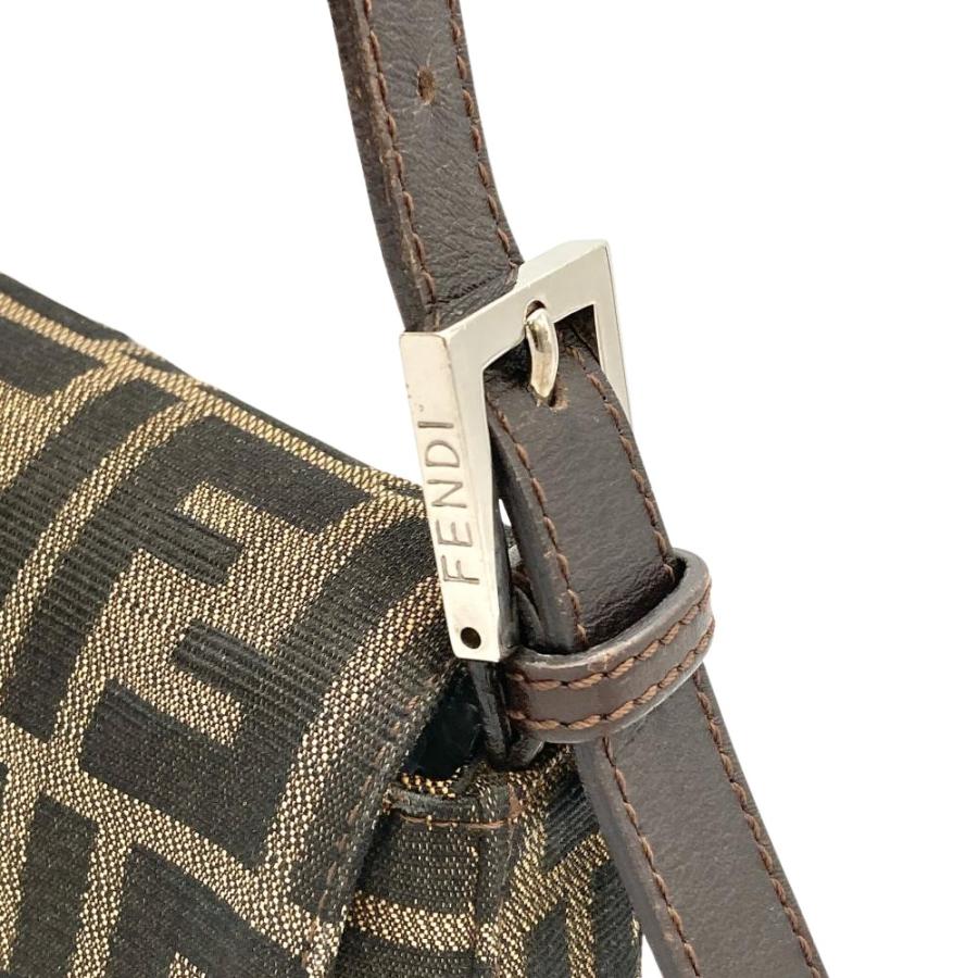 FENDI（フェンディ） ズッカ マンマバケット ショルダーバッグ