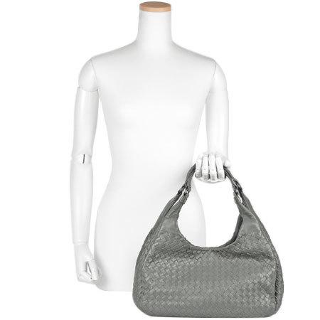 BOTTEGA VENETA ボッテガヴェネタ イントレチャート ミディアム BOTTEGA VENETA ボッテガヴェネタ イントレチャート ミディアム
