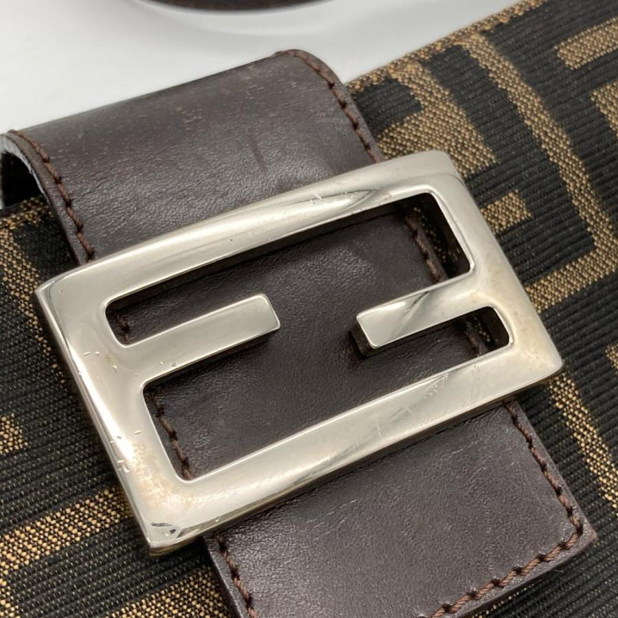FENDI フェンディ ズッカ柄 マンマバゲット ショルダーバッグ