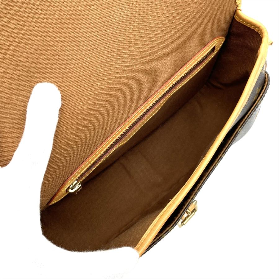 LOUIS VUITTON（ルイ・ヴィトン） ソローニュ ショルダーバッグ