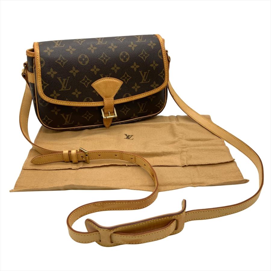 LOUIS VUITTON（ルイ・ヴィトン） ソローニュ ショルダーバッグ