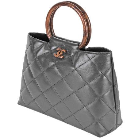 CHANEL　シャネル　ハンドバッグ　ウッドハンドル　マトラッセ　ラムスキン CHANEL シャネル ウッド調ハンドル ハンドバッグ マトラッセ