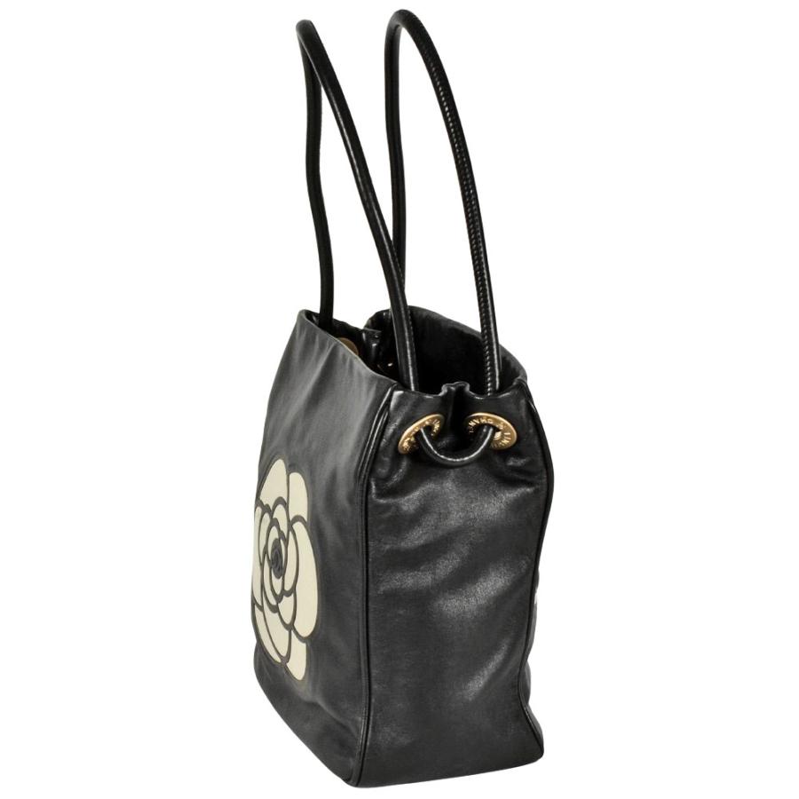 ［極美品］CHANEL カメリア　ブラック　ホワイト　トートバッグ　ラムスキン CHANEL シャネル カメリア トートバッグ ラムスキン ブラック ホワイト