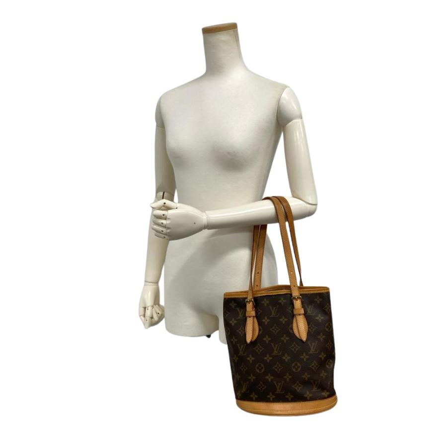 LOUIS VUITTON（ルイ・ヴィトン） バケットPM ショルダーバッグ