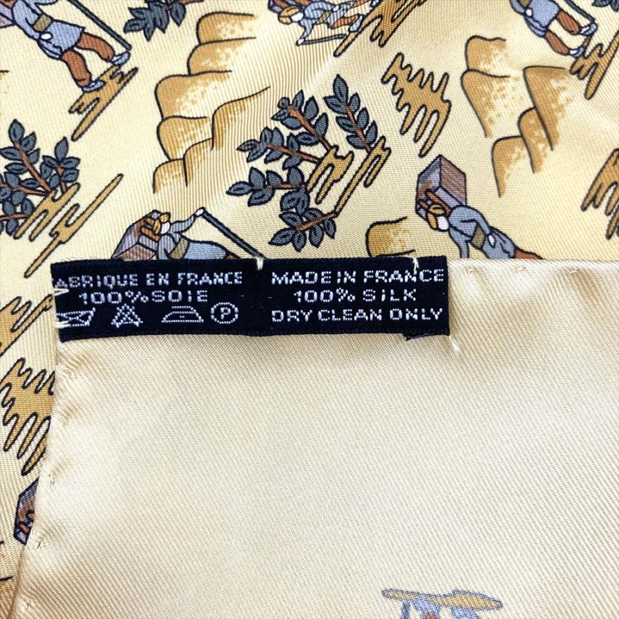 HERMES（エルメス） プチカレ42 山場 スカーフ シルク イエロー