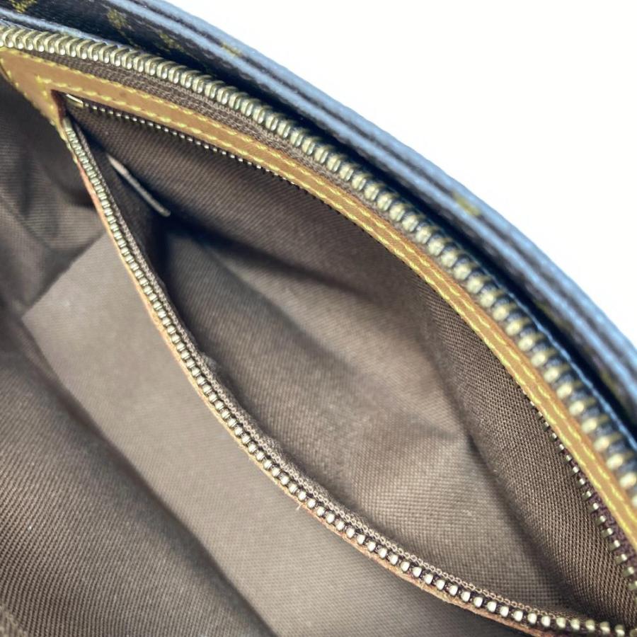 LOUIS VUITTON（ルイ・ヴィトン） トロター ショルダーバッグ